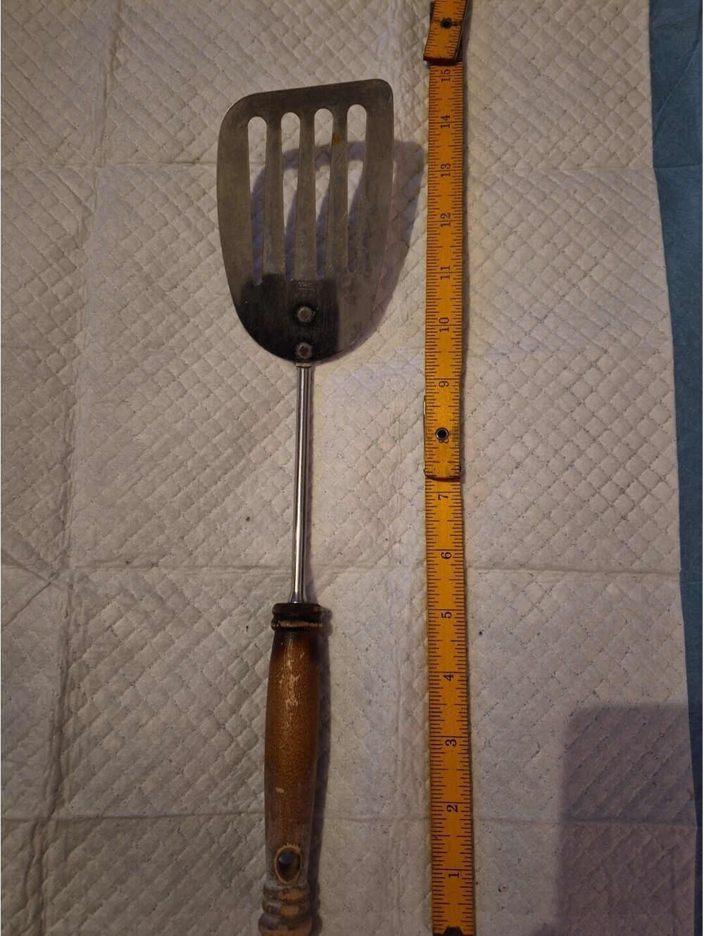 Vtg Ekco Angled Slotted Spatula Flipper Stainless Round Wood Handle USA 14"